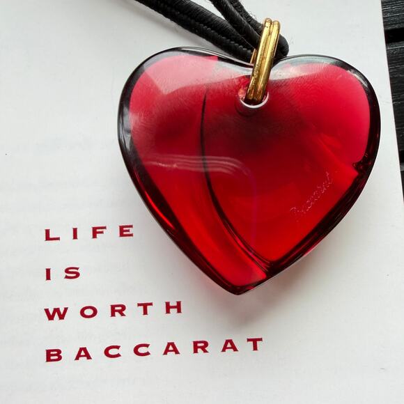 Baccarat Red Crystal Love Heart Gold Statement Necklace MINT - Picture 5 of 10